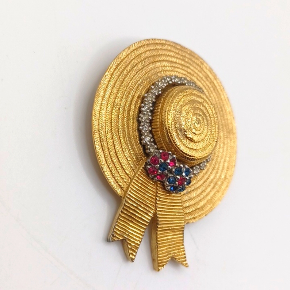 Ciner Gold Tone Hat Brooch With Flowers - Picture 4 of 6